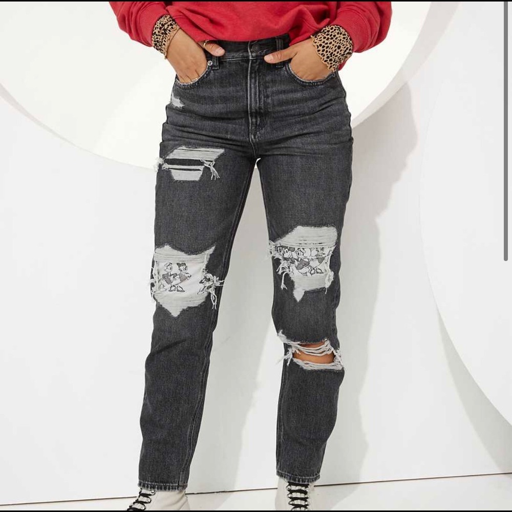 American Eagle mom jeans